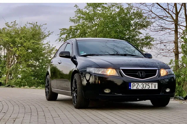 pomorskie Honda Accord cena 21900 przebieg: 274690, rok produkcji 2005 z Człuchów